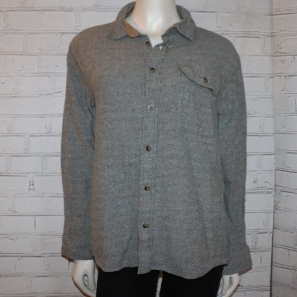 🌲🧥🛠️ Rugged Canyon Button-Down Jacket · Size M · Gray-Green